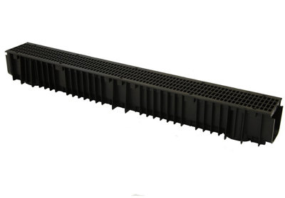 3x 1m Lengths Clark Drain CD422 new mesh grating A15 Drainage Channel with 1x Stopend & Outlet Pack CD402 & 1 Leaf Guard CD403