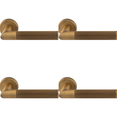 4 PACK - Premium Reeded Lined Door Handle Set - Antique Bass Designer Lever Round Rose