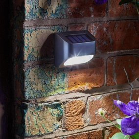 B&q solar outdoor on sale wall lights