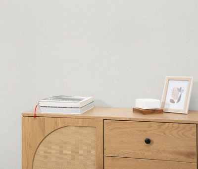 B&Q -  Textile Weave Blown Vinyl In Cream