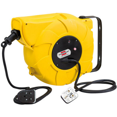 Brennenstuhl Automatic Retractable Cable ReelWall Or Ceiling Mounting16 Metres Heavy Duty Cable from B&Q