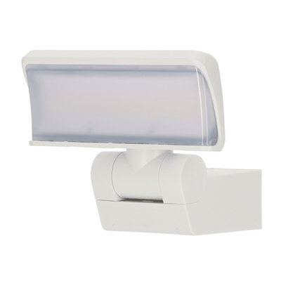 Brennenstuhl Led Security Light Ws 2050 W / Led Outdoor Floodlight 20WWhite from B&Q