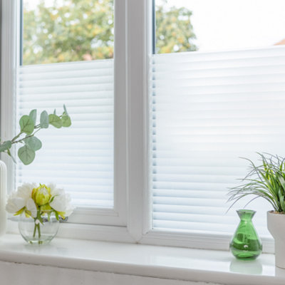 B&Q -  Jalousie 45Cm X 2M Self-Adhesive Vinyl Window Film For Privacy And Décor