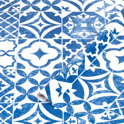 D-C-Fix Mid Sheen Blue & White Tile Effect Self-Adhesive Film (L)2M (W)450mm