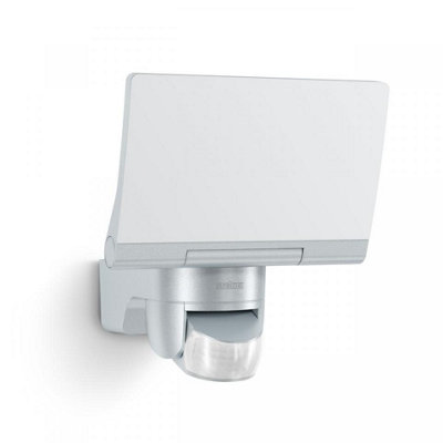 Steinel Xled Home 2 S Silver Led Floodlight Motion Sensor Swiveling Wall Spotlight Security Light from B&Q