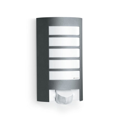 Outdoor Wall Light L 12 S with Motion Sensor E27 Aluminium - Image 3