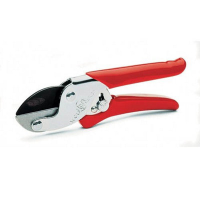 Wolf Garten Anvil Pruners Secateurs Rsen Garden General Purpose 19mm from B&Q
