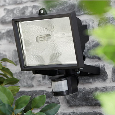 400W Reflective Halogen Infrared Detector Triggers Light - Shatter Proof Glass - With Security Pir Motion Sensor