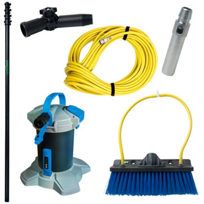 Window Cleaner Telescopic High Flow Pure Water 6M/20Ft Reach Clean Spotless Set For WindowVehicleSolarMore By Unger from B&Q