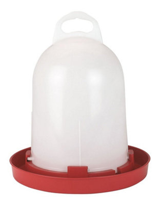 Kerbl Plastic Waterer For Chicken And Hens5,5 LitreRed