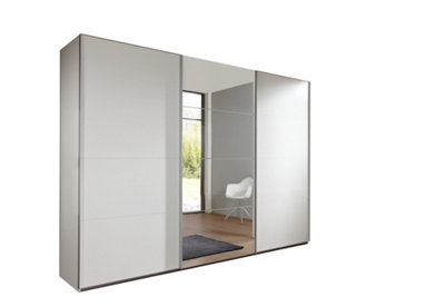 Dublin White 3 Door Sliding Wardrobe from B&Q
