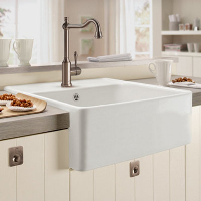 Villeroy-Boch Villeroy & Boch Butler 60 1-Bowl Ceramic Kitchen Sink595 X 630 X 220mmWhite from B&Q