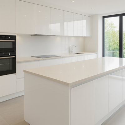 GravaHaus Kitchen Worktop Sovereign White 3500 X 600 X 22mm from B&Q