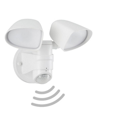 Telefunken White Dual Head Led Outdoor Wall Light Motion Sensor from B&Q