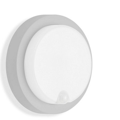 Telefunken Integrated Led Silver Outdoor Wall Light from B&Q