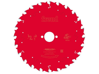 Freud F03Fs09725 Wood Circular Saw Blade 210 X 30 X 2.4/1.8mm X 24T Fre03Fs09725 from B&Q
