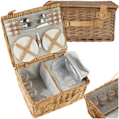 B&Q -  Picnic Basket Fohr For 4 PeopleWith Cooler Compartment & Accessories