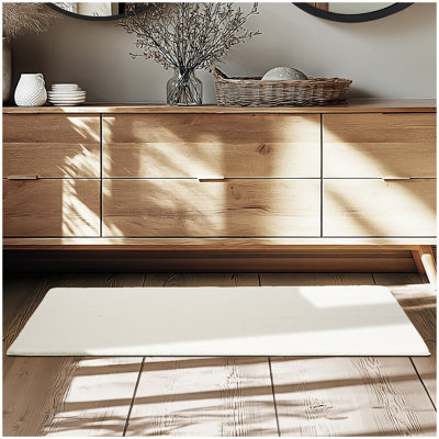 B&Q -  Rug Zonelle Short Pile And Ultra-Soft Carpet In Rectangular Or Round Design 60 X 110 CmCream