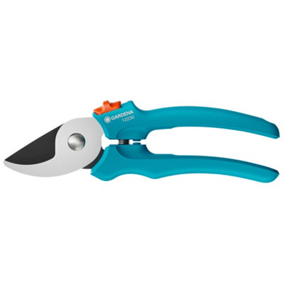 Gardena Blue Steel Secateurs (H) 19mm X (W) 56mm from B&Q