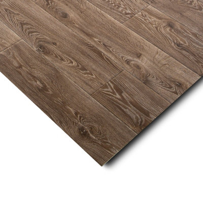 Floordirekt Bartek Oak Raymond Cv Sheet Vinyl Flooring Foamed Pvc 2mm R10 Bfl-S1 Kitchen Living Brown 100 X 350 Cm from B&Q