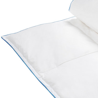 Beliani Duvet Duck Feathers And Down 6 Tog Light Warm Cervino 150 X 200 Cm