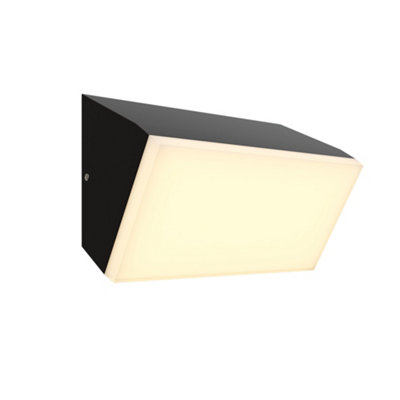 Luminosa Lighting Luminosa Brick 9X18Cm Outdoor Wall Down Lamp Graphite 3000K 1100Lm Ip54 from B&Q