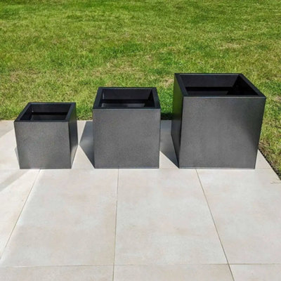 40cm Zinc Silver & Black Textured Square Planter - 4
