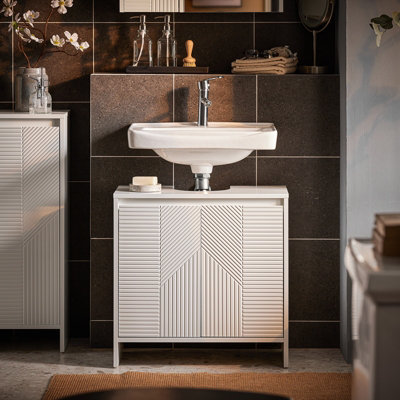 Sobuy Bzr157-WUnder Sink Cabinet Bathroom Vanity Unit Bathroom Storage Cabinet With 2 Doors,white,w30Xd60Xh60 from B&Q
