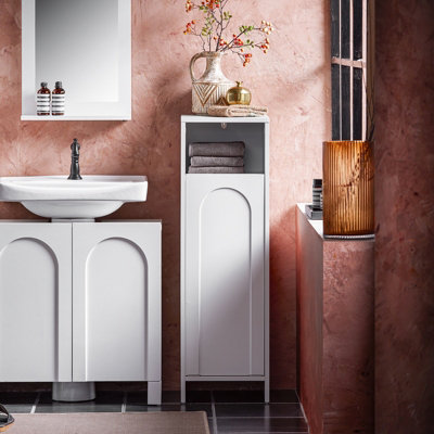 Sobuy Bzr161-WBathroom Laundry Cabinet Bathroom Storage Cabinet With Laundry Basket,white,w30Xd30Xh97 from B&Q
