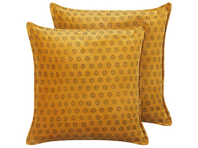 Beliani Set Of 2 Decorative Cushions Rapis Velvet 45 X 45 Cm Yellow Geometric Pattern from B&Q