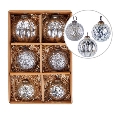 B&Q -  Set Of 6 Baubles Argentin Glass Silver