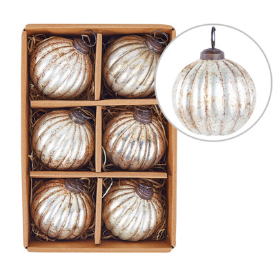 B&Q -  Set Of 6 Baubles Ivoire Glass Silver