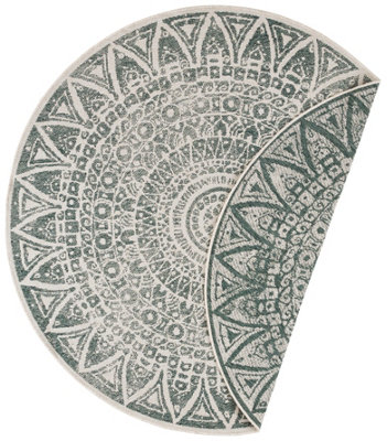 B&Q -  Lilja Vintage Round Rug Indoor Outdoor Reversible Durable Easy Care In Green
