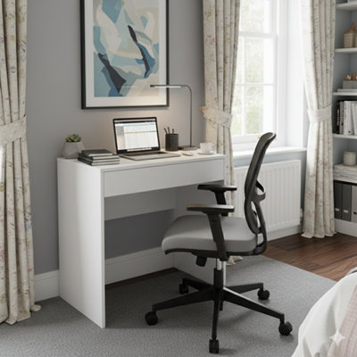 Computer Desk Shefa Line Focus 750 White from B&Q
