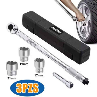  - Torque Wrench1/2 Inch Ratchet Drive28 To 210 Nm RangeIncludes Extension And 17 19 21 mm Sockets