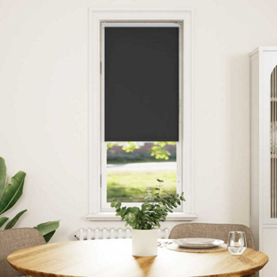 Berkfield Roller Blind Blackout Black 45X175 Cm Fabric Width 40.7 Cm Polyester from B&Q
