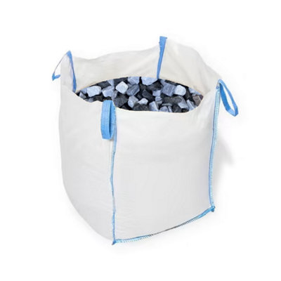 20mm Black Ice Chippings 800Kg Bulk Bag (X4 Bags) from B&Q