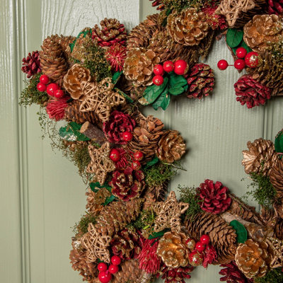 17 Inch Rustic Rattan Star Wreath With Pine Cones, Red Berries & Green Foliage – Handmade Christmas Door Hanger & Holiday Wall Decor