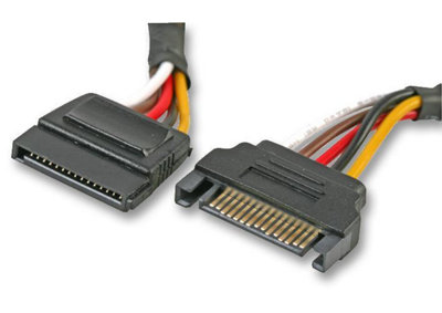 Akasa Sata Power Extension Cable 30Cm Black Ak-Cbpw04-30 - Image 3