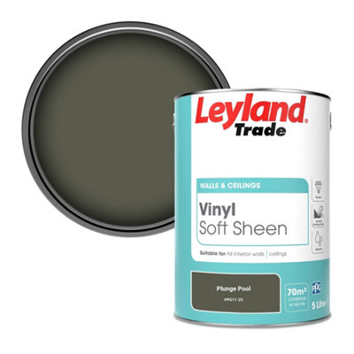Leyland Trade Vinyl Soft Sheen Walls & Ceilings Emulsion Paint Plunge Pool (Ppg11-25)5L from B&Q
