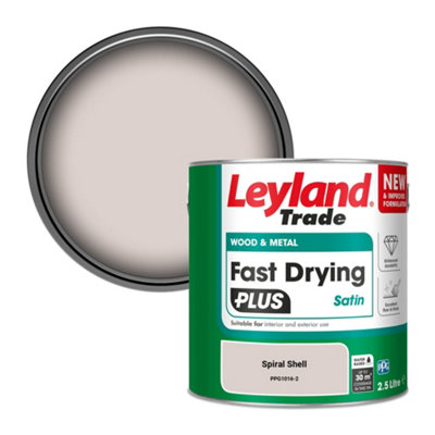 B&Q -  Wood & Metal Fast Drying Plus Satin Paint Spiral Shell (Ppg1016-2) 2.5L
