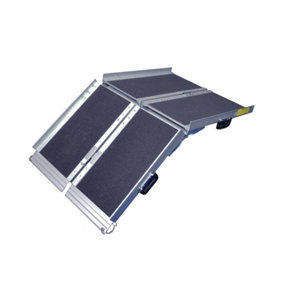 4ft Folding Suitcase Ramp - Robust Non Slip Surface - 272kg Weight Limit