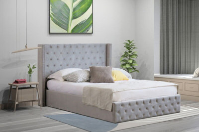 4ft6 Comfy Living Winged Plush Velvet Fabric Ottoman Storage Bed Frame with Headboard in Light Grey