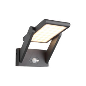 Solar pir 2024 lights b&q