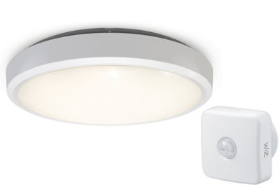 4lite WiZ Connected LED Wall and Ceiling Light IP54 White WiFi / Bluetooth + PIR Sensor