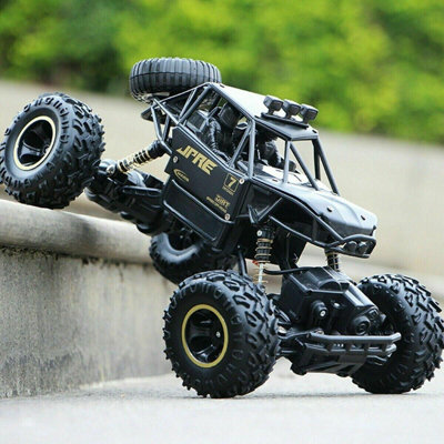 4WD Off-Road Radio Controlled Rock Crawler Monster Truck 2.4Ghz - Metal