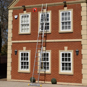 5.69m Trade Master Pro 3 Section Extension Ladder