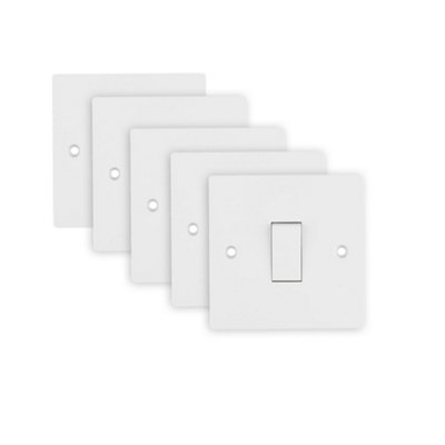 5 Pack Arlec 10A 1 Gang 2 Way Intermediate White Wall Light Switch Square Edge Profile 10 Amp Screwed inc Screw cap covers