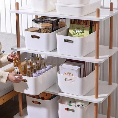 5 Pack Storage Boxes with Handle - White