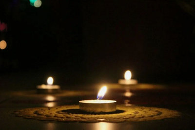50 Pcs - Tealight Night Lights Candle 4 Hour Long Burn - 5
